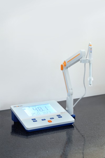 電泳雷磁电导率仪