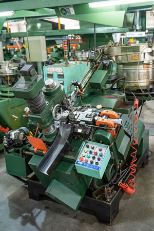 Tail Pointing Machine200MM